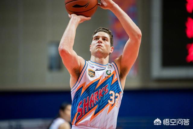 王哲林24+17布莱德索26分 上海终结新疆6连胜